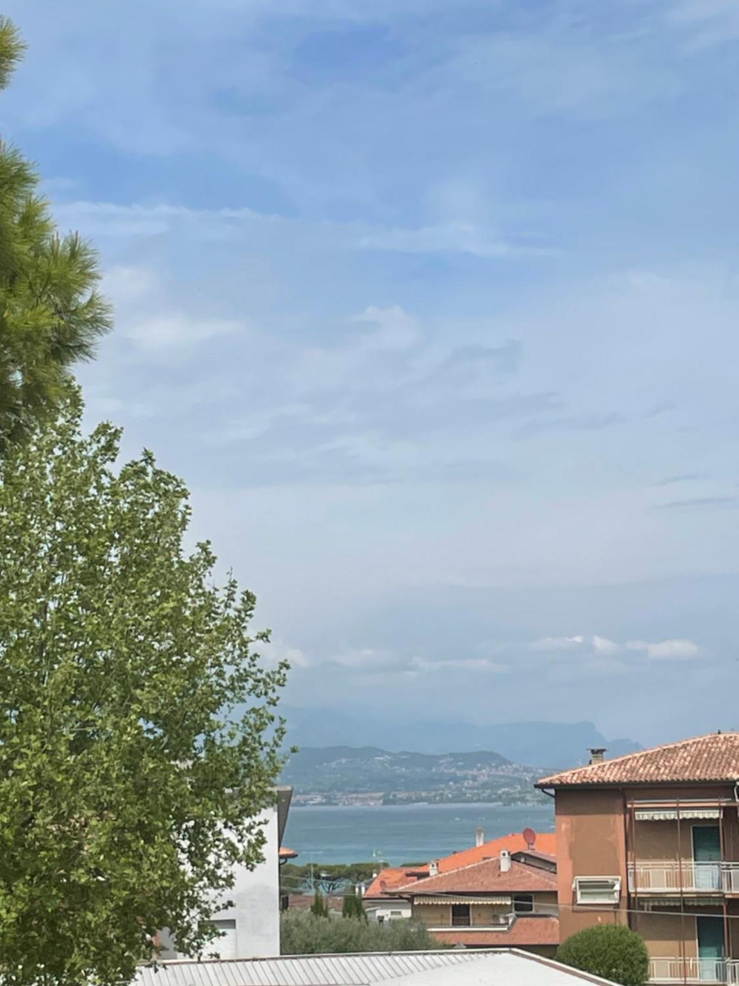 Nico'S Apartment Peschiera del Garda Eksteriør billede